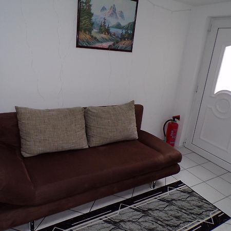 J.E. Koeln Apartman Kültér fotó