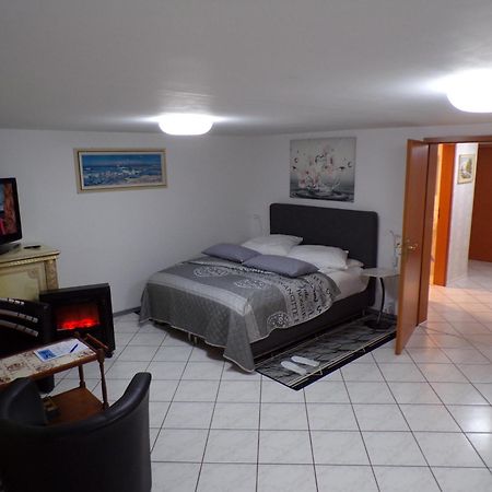 J.E. Koeln Apartman Kültér fotó